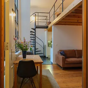 Duplex In Historical Centre With Private Courtyard Appartement